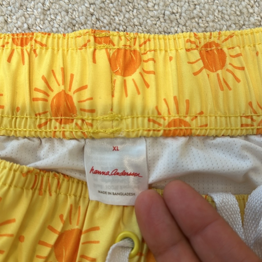 Men’s swim trunks - Picture 3 of 3